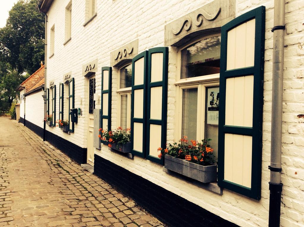 B&B Lisdodde บรูจส์ ภายนอก รูปภาพ
